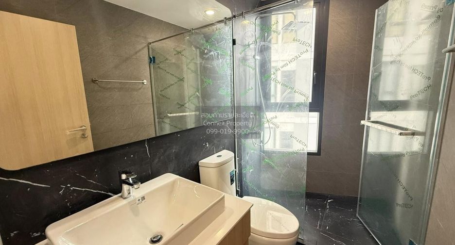 For rent 2 bedrooms condo in Bang Na, Bangkok
