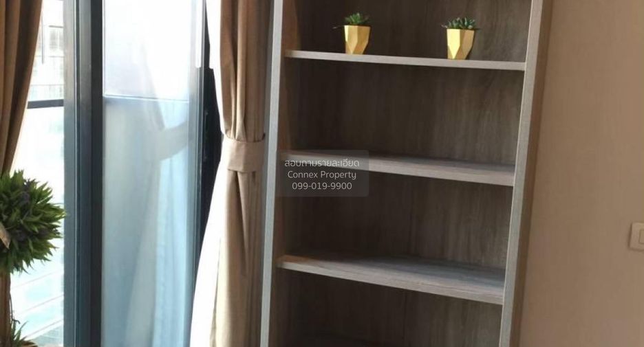 For rent 2 bedrooms condo in Pathum Wan, Bangkok
