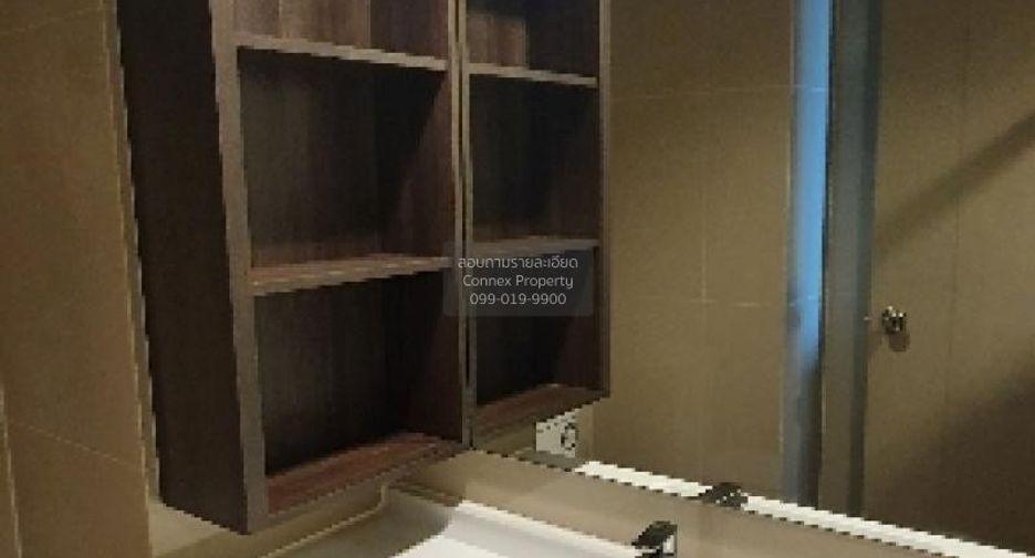 For rent 2 bedrooms condo in Phra Khanong, Bangkok