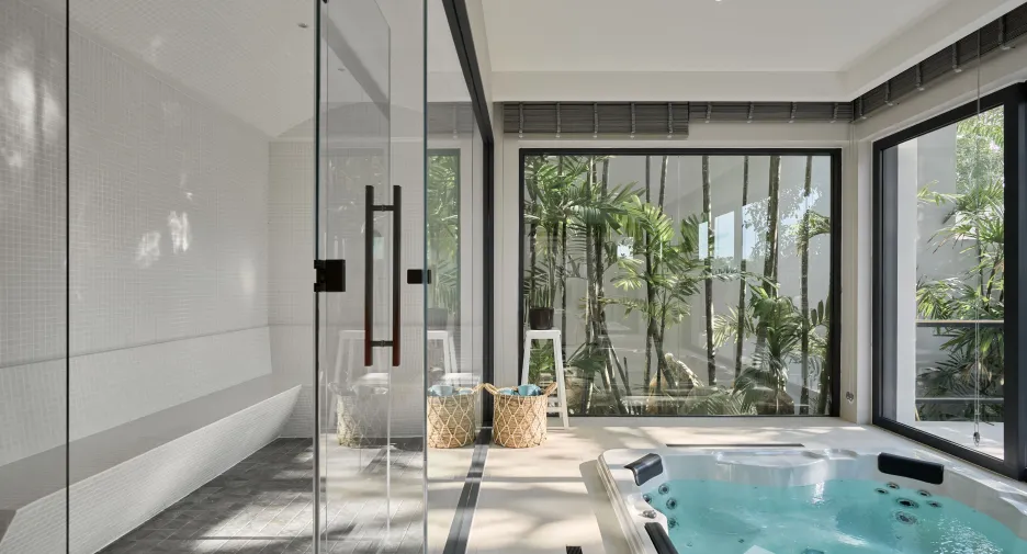 For sale and for rent 5 bedrooms villa in Thalang, Phuket