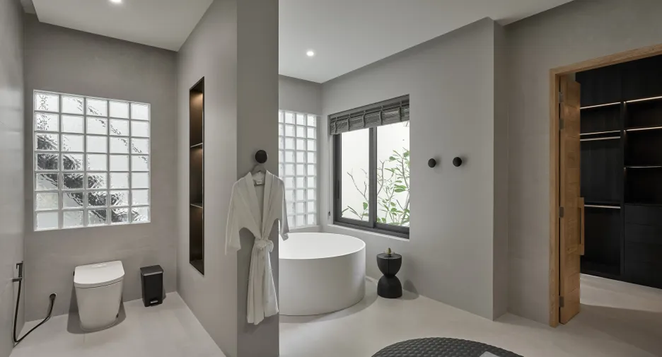 For sale and for rent 5 bedrooms villa in Thalang, Phuket