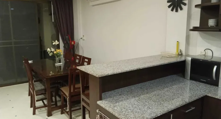 出售 和 出租 3 卧室 公寓 在 Sattahip, Chon Buri