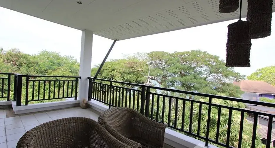 出售 和 出租 3 卧室 公寓 在 Sattahip, Chon Buri