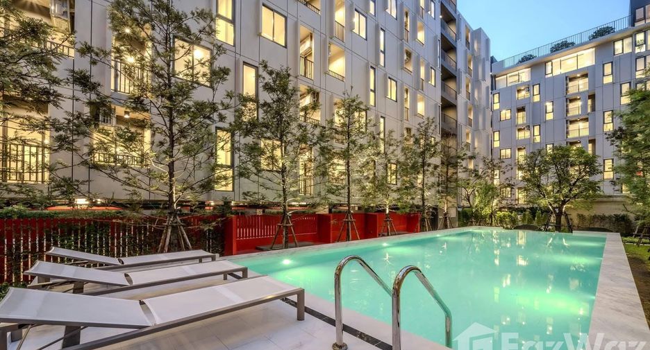 For rent studio condo in Huai Khwang, Bangkok