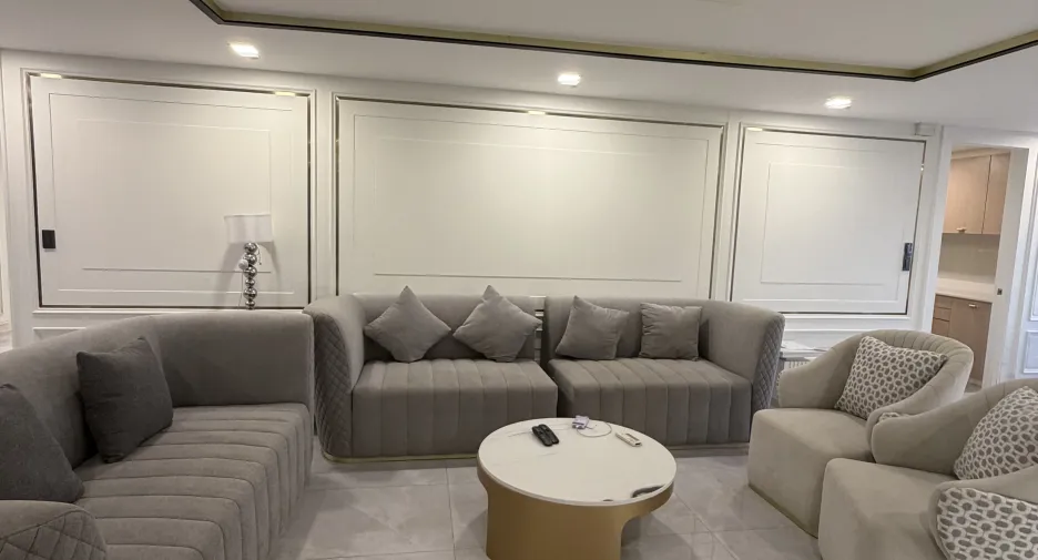 For rent 3 bedrooms condo in Khlong Toei, Bangkok
