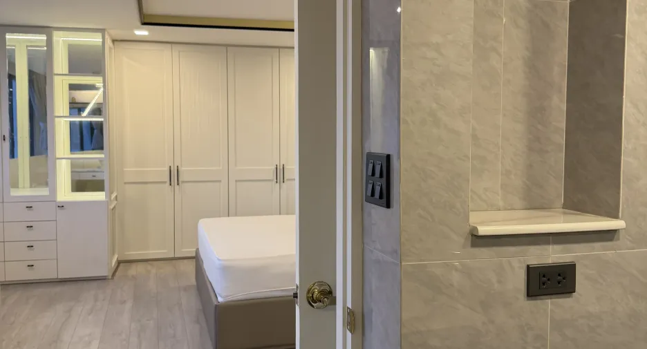 For rent 3 bedrooms condo in Khlong Toei, Bangkok