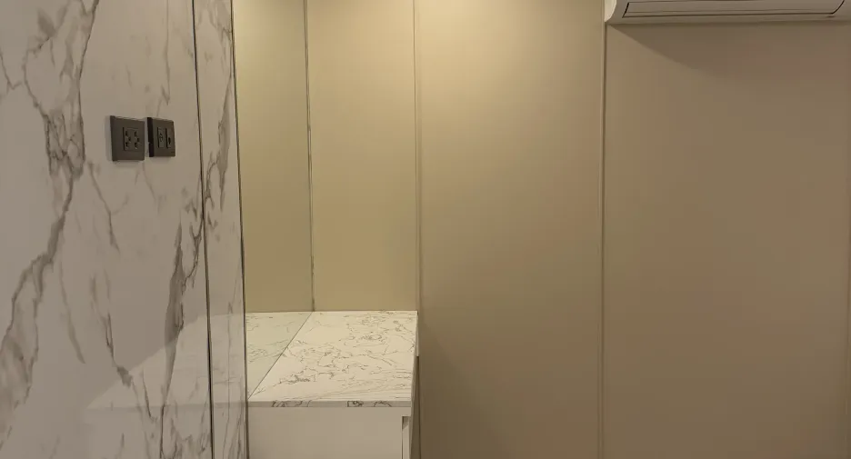 For rent 3 bedrooms condo in Khlong Toei, Bangkok