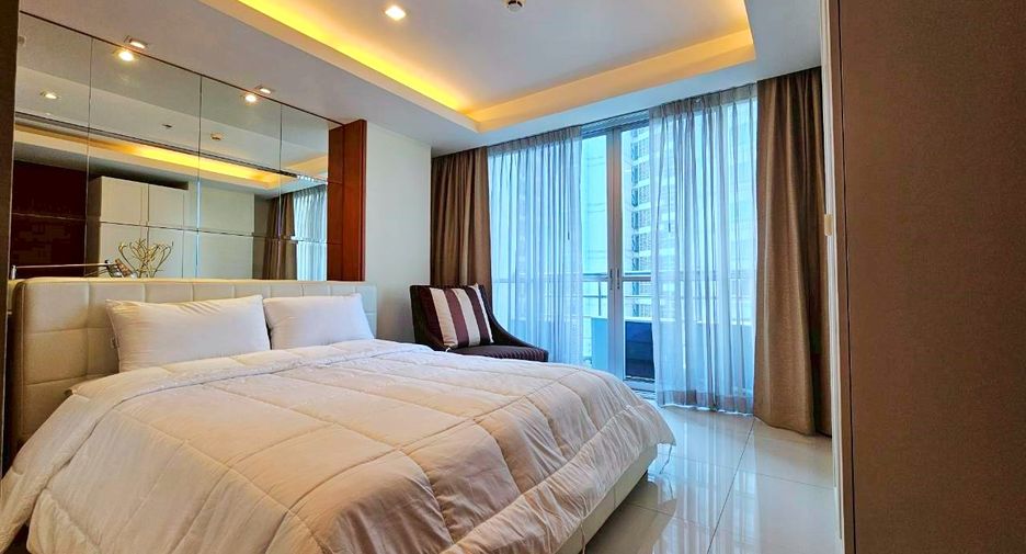 For rent 2 bedrooms condo in Pathum Wan, Bangkok