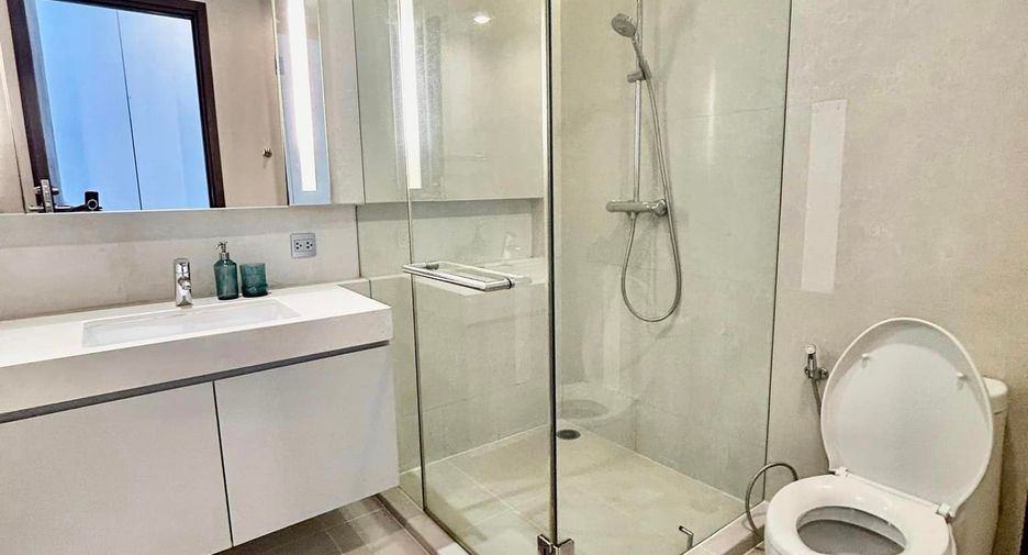 For rent 1 bed condo in Watthana, Bangkok
