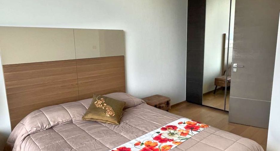 Condo en alquiler de 2 habitaciones en Sathon, Bangkok
