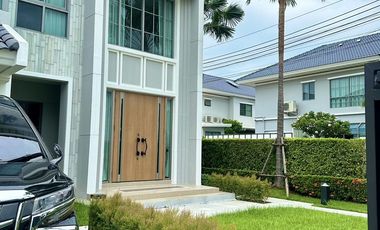 For rent 4 bedrooms house in Bang Phli, Samut Prakan