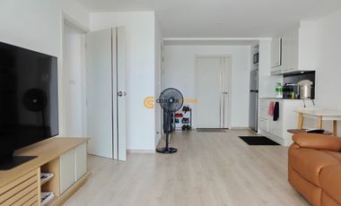À louer et à vendre 1 chambre condo à Bang Lamung, Chonburi