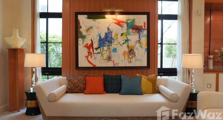 For sale and for rent 5 bedrooms house in Saphan Sung, Bangkok