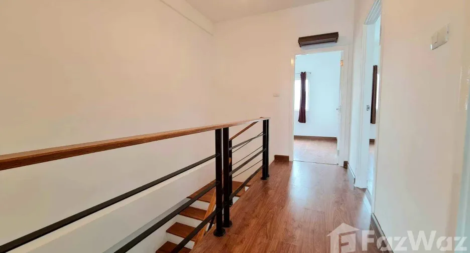 For sale 3 bedrooms townhouse in Mueang Pathum Thani, Pathum Thani