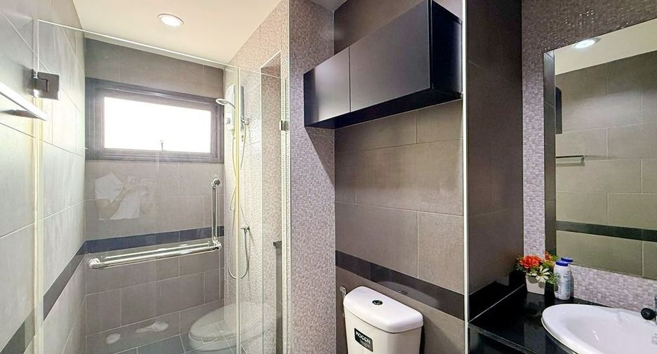 Condo en venta de 1 habitaciones en Lam Luk Ka, Pathum Thani