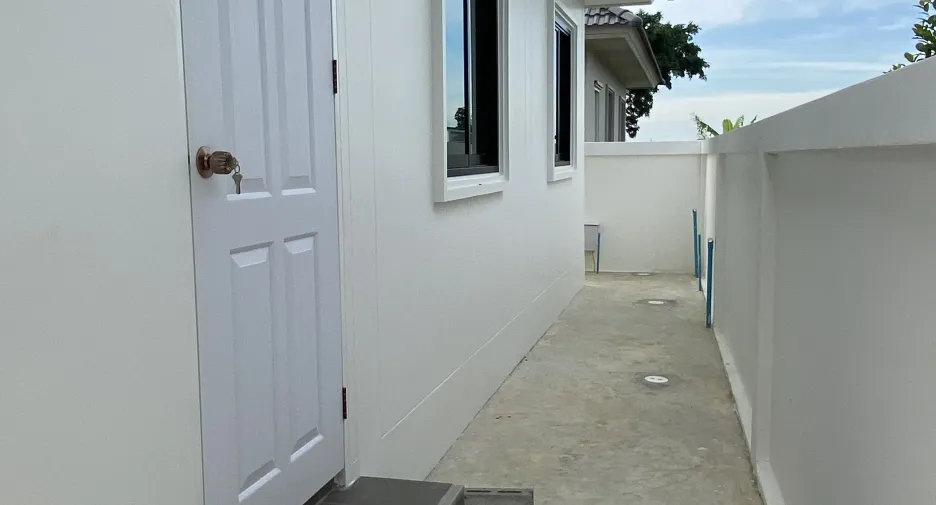 For sale 3 bedrooms house in Ban Pong, Ratchaburi