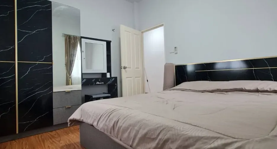 Haus zur Miete mit 4 Zimmer in Mueang Khon Kaen, Khon Kaen