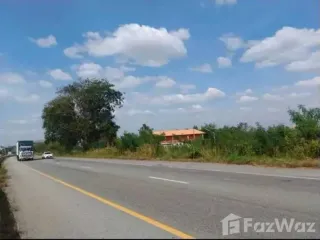 Terreno en venta en Phanat Nikhom, Chonburi