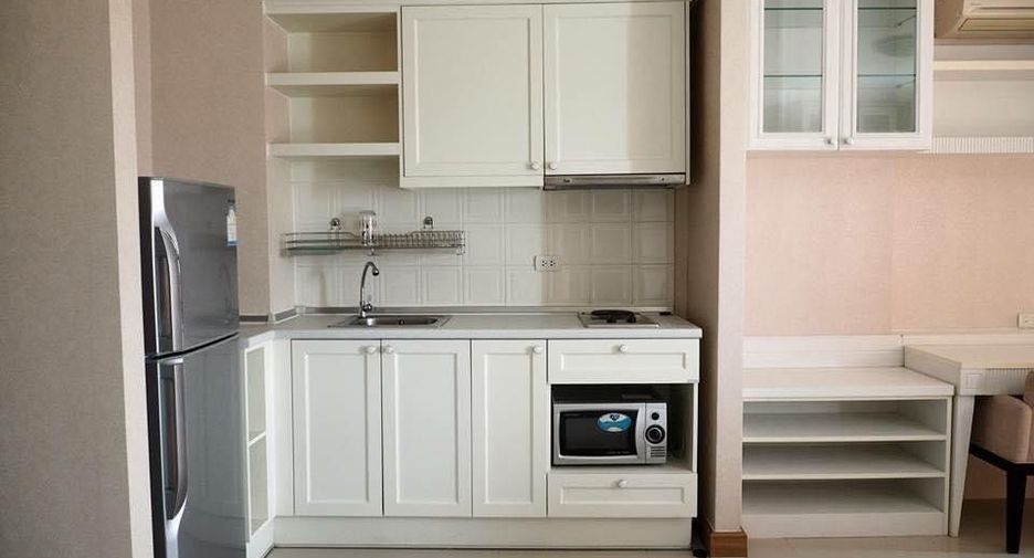 For rent 1 bed condo in Rat Burana, Bangkok