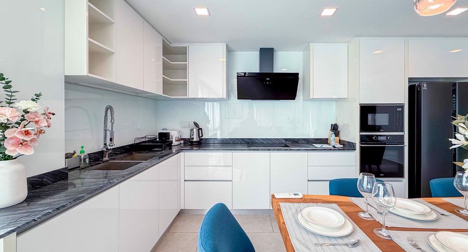 Condo en venta de 3 habitaciones en Bang Lamung, Chonburi