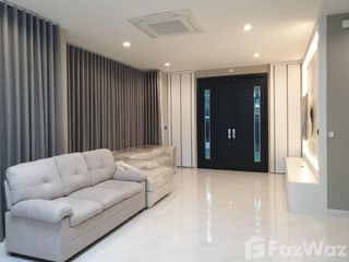 For rent 4 bedrooms house in Lat Krabang, Bangkok