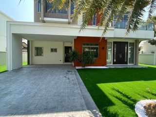 For rent 4 bedrooms house in Lat Krabang, Bangkok