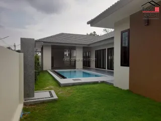 Casa en venta de 3 habitaciones en Bang Lamung, Chonburi