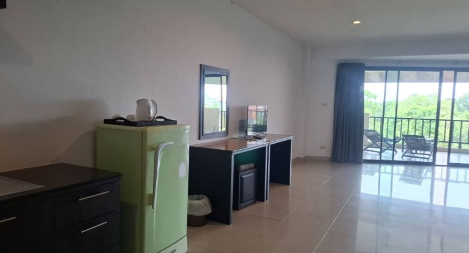 For sale studio condo in Bang Lamung, Chonburi