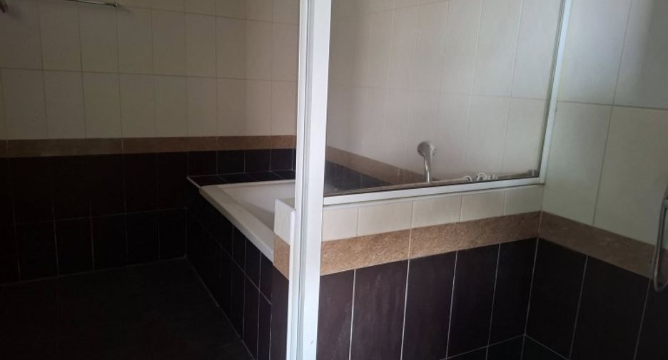 For sale studio condo in Bang Lamung, Chonburi