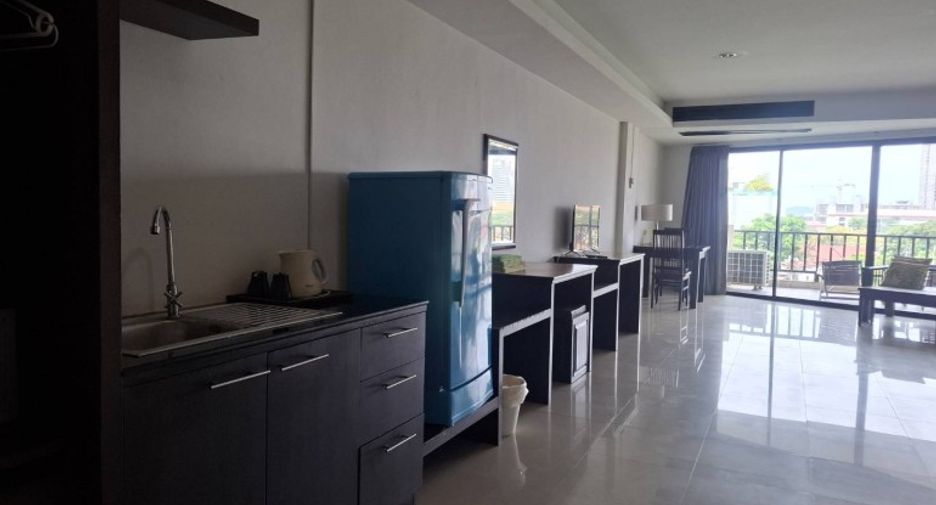 For sale studio condo in Bang Lamung, Chonburi