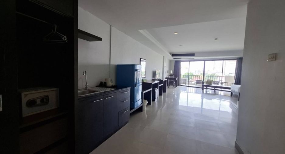 For sale studio condo in Bang Lamung, Chonburi
