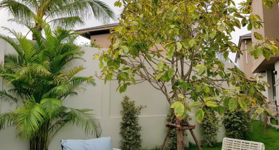 For sale 5 bedrooms house in Bang Lamung, Chonburi