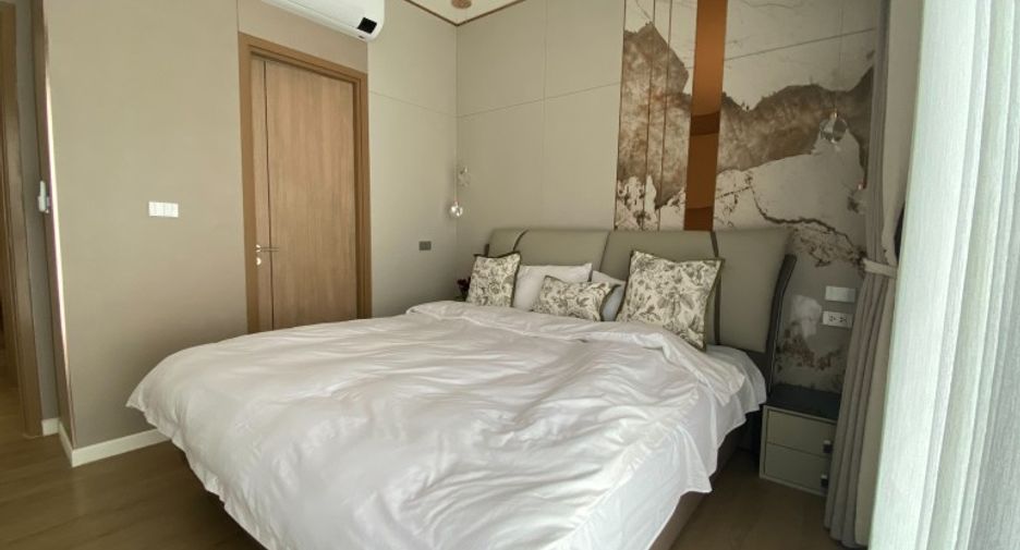 For sale 5 bedrooms house in Bang Lamung, Chonburi
