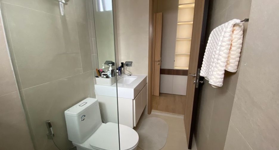For sale 5 bedrooms house in Bang Lamung, Chonburi