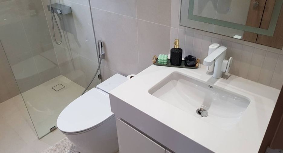For sale 5 bedrooms house in Bang Lamung, Chonburi