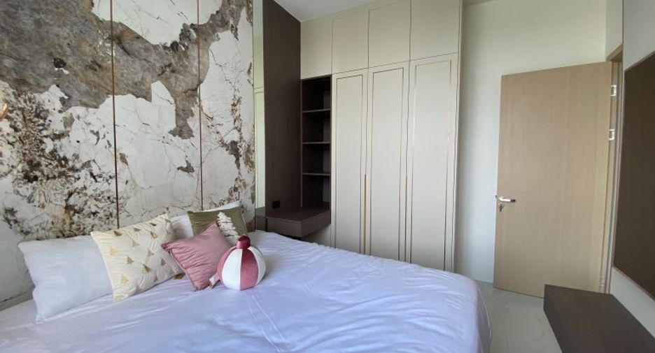 For sale 4 bedrooms house in East Pattaya, Pattaya