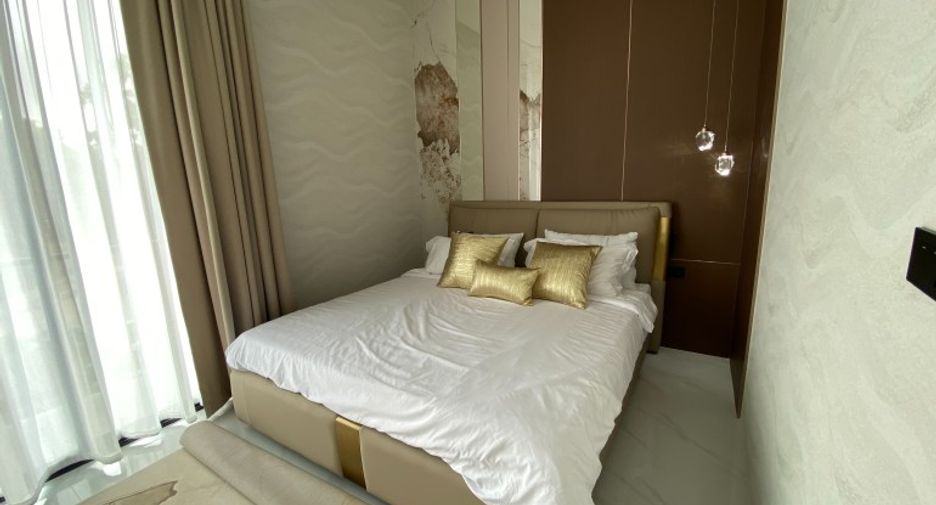 For sale 4 bedrooms house in East Pattaya, Pattaya