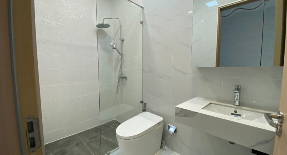 For sale 4 bedrooms house in East Pattaya, Pattaya