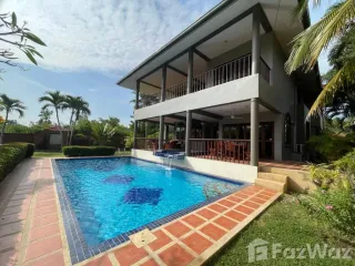 For sale 5 bedrooms villa in Hua Hin, Prachuap Khiri Khan