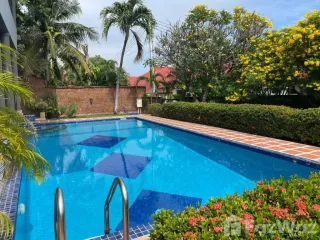 For sale 5 bedrooms villa in Hua Hin, Prachuap Khiri Khan