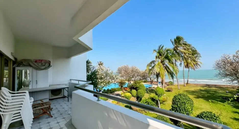 For sale 2 bedrooms condo in Cha Am, Phetchaburi
