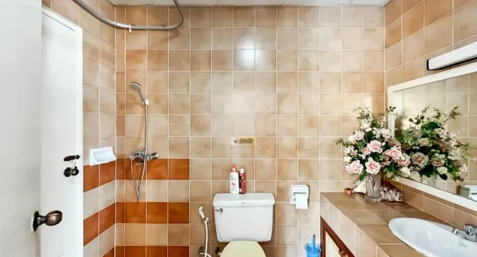 For sale 2 bedrooms condo in Cha Am, Phetchaburi