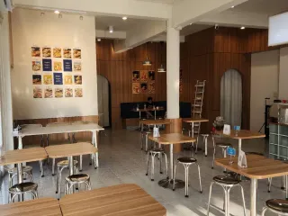 For sale 4 bedrooms retail Space in Hua Hin, Prachuap Khiri Khan
