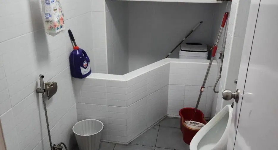 For sale 4 bedrooms retail Space in Hua Hin, Prachuap Khiri Khan