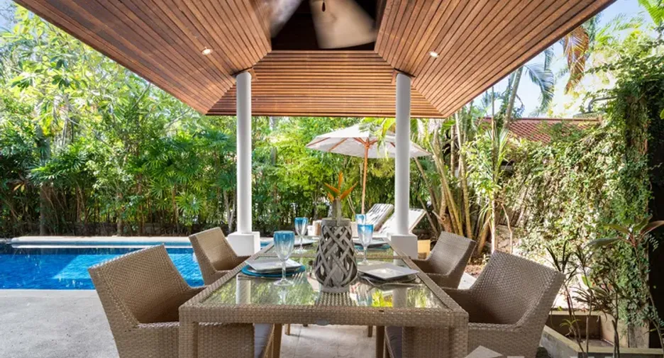 For sale 4 bedrooms villa in Ko Samui, Surat Thani