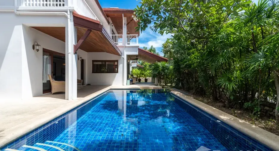 For sale 4 bedrooms villa in Ko Samui, Surat Thani