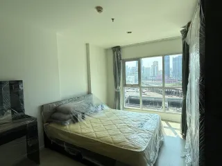 For rent 1 bed condo in Huai Khwang, Bangkok