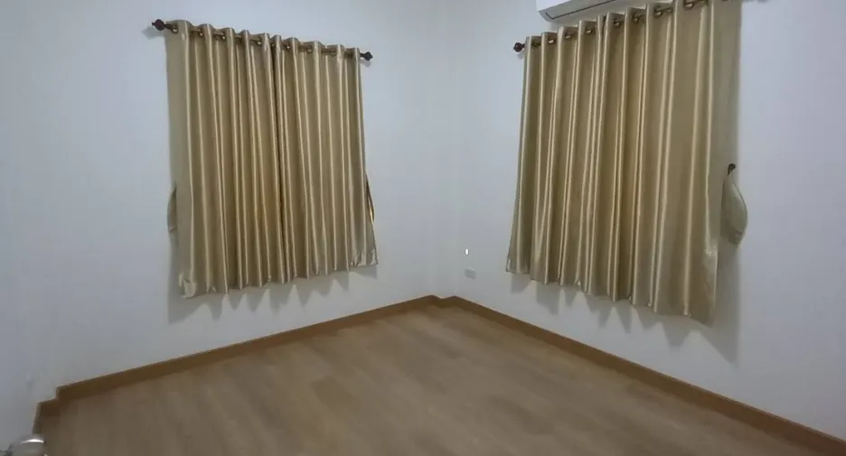 For rent 3 bedrooms house in San Sai, Chiang Mai