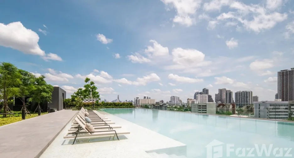 For rent 1 bed condo in Phaya Thai, Bangkok