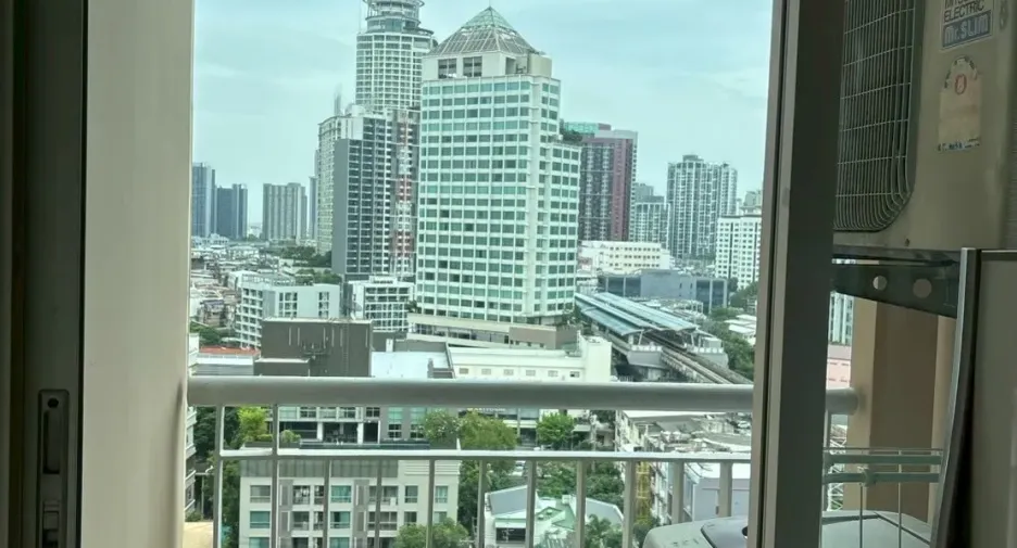 For sale and for rent 1 bed condo in Khlong Toei, Bangkok